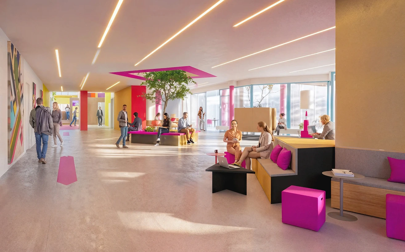 Moderne offene Bürolandschaft mit Menschen, die sich unterhalten und arbeiten, mit bunten Sitzbereichen und natürlichem Licht.